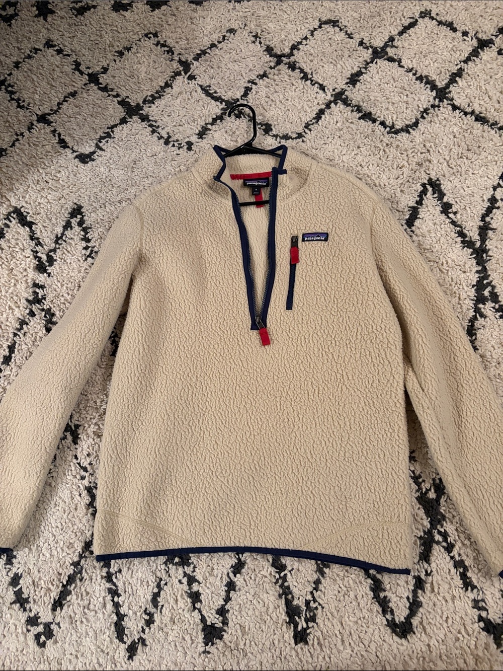Patagonia Men’s Cream Half-Zip Fleece with Navy Trim